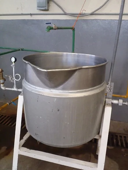 EQUIPO DE COCCION DE ALIMENTOS